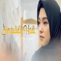 Siti Hanriyanti - Bimaulidil Hadi.mp3