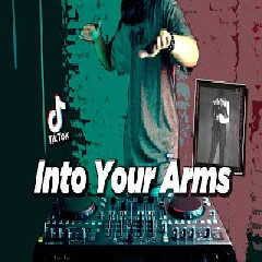 Download Lagu Dj Desa - Telolet X Kamu Kesayangannya Aku Tik Tok Into Your Arms Terbaru