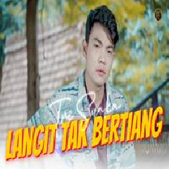 Download Lagu Tri Suaka - Langit Tak Bertiang Terbaru